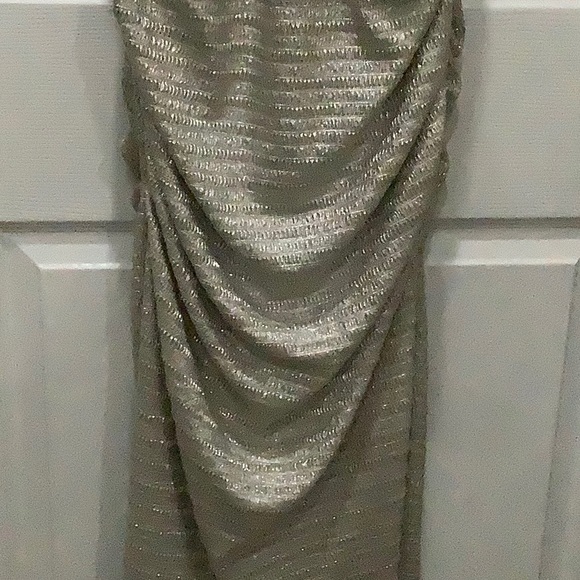 19.NWT Laundry evening dress - Picture 3 of 6